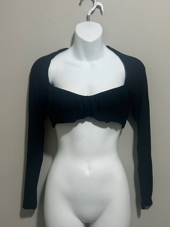Dynamite Tops - Black Long-Sleeve Cropped Bolero Top